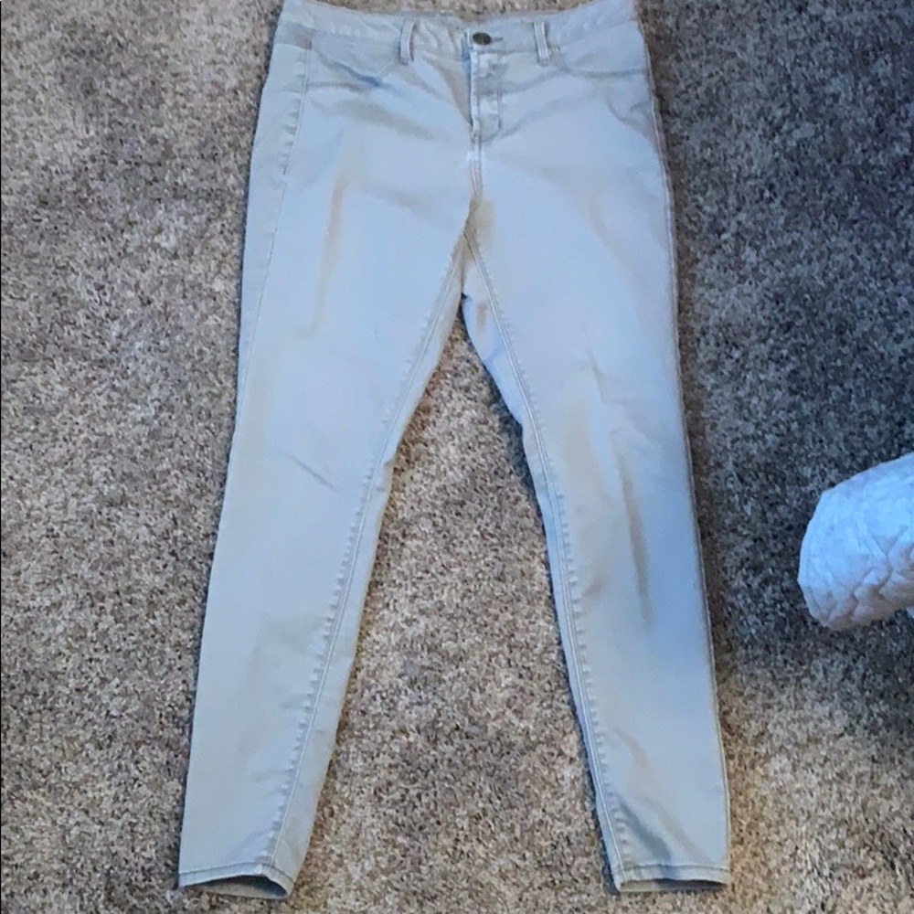 Grey skinny jeans